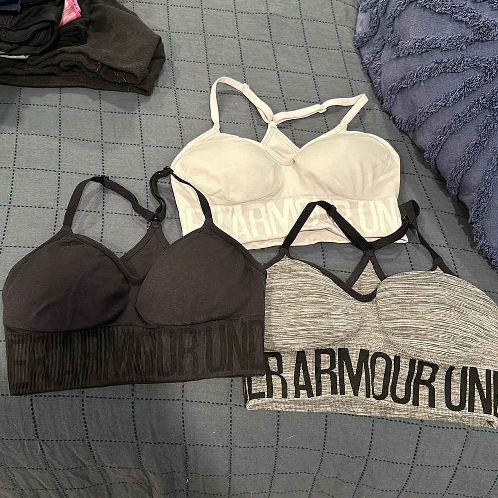 BLACK - under armour sports bra